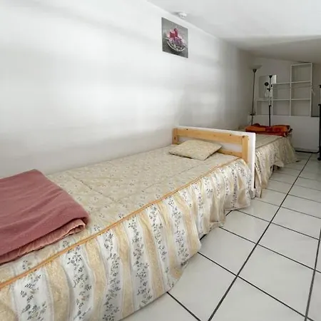 4 Personnes Piscine 300 4pb287 Apartamento *