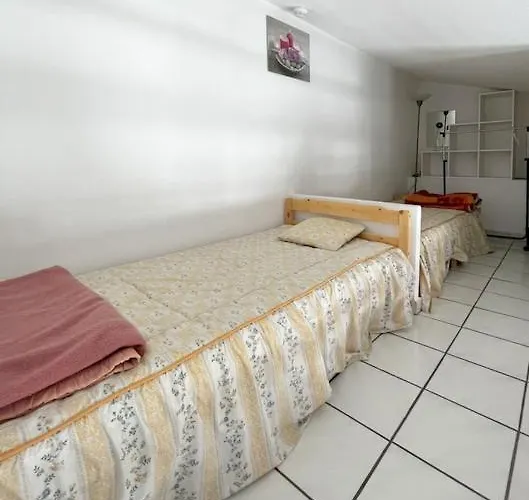 4 Personnes Piscine 300 4pb287 Διαμέρισμα *